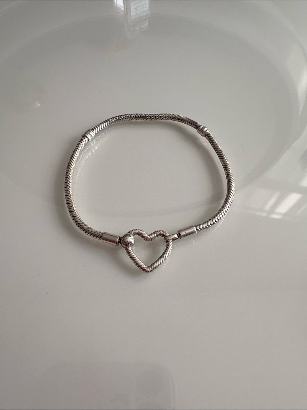 Pandora Heart Clasp Silver Snake Charm Bracelet 8 inch